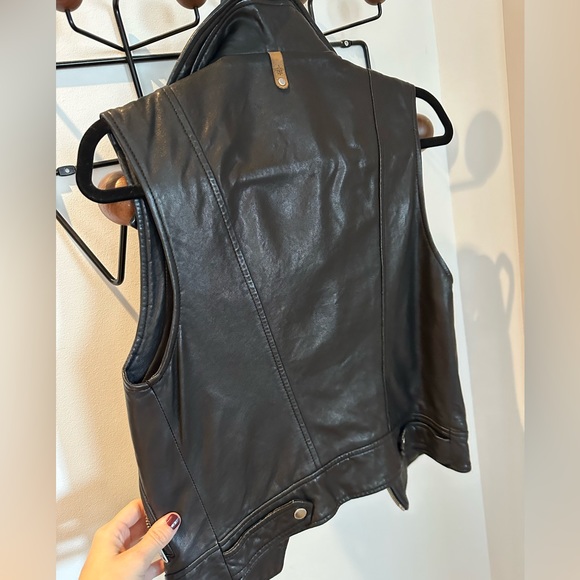 Mackage Black Leather Vest - Picture 3 of 4